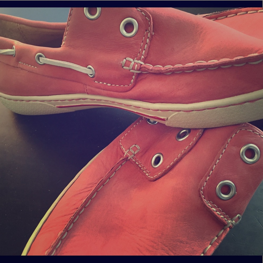 Handcrafted pair of Born